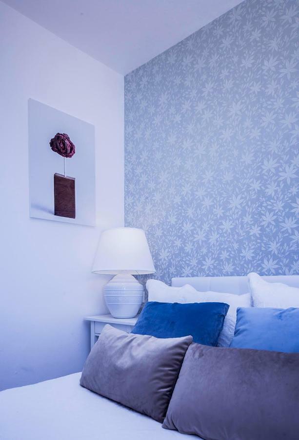 Apartment Luxury Art